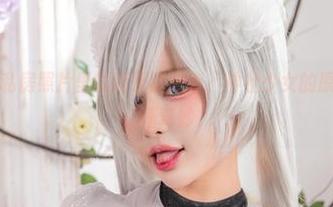 Tiny Asa私房照片里的搞怪红忍者，神社少女的原图比想象中还奇妙